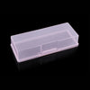 Caja de almacenamiento de uñas de plástico transparente con compartimentos para pinceles y buffers.