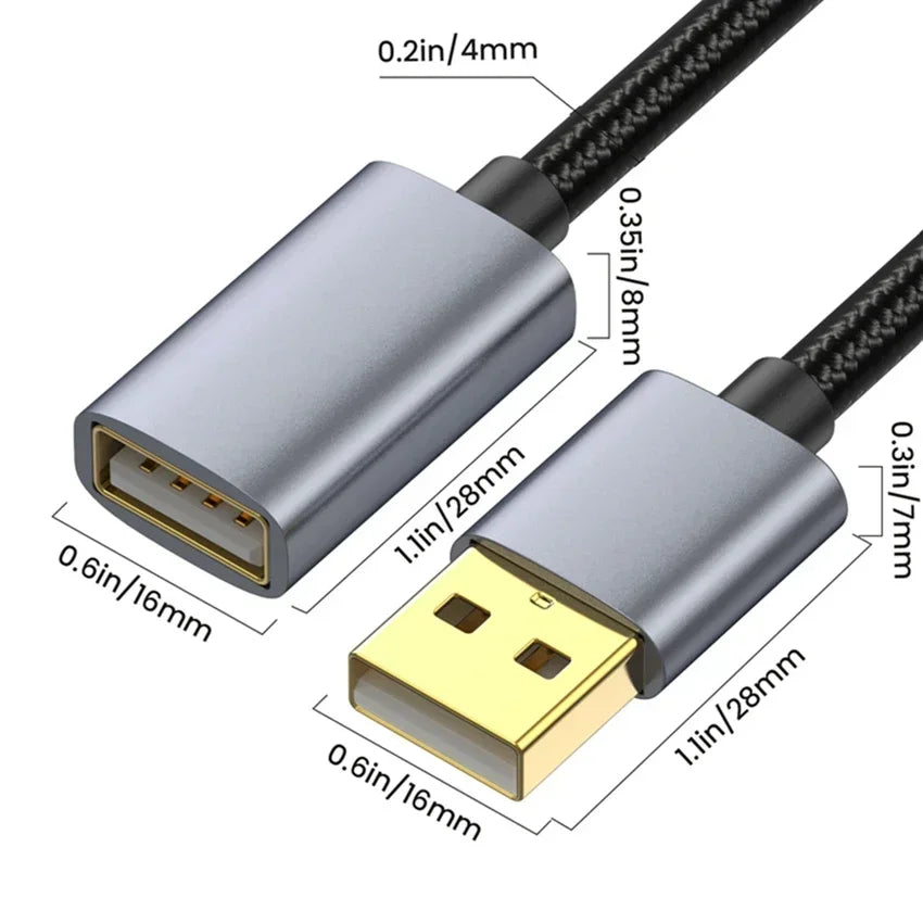 Silberner Hochgeschwindigkeits-USB-Verlängerungskabel mit schwarzer Jacke und goldenem Stecker.