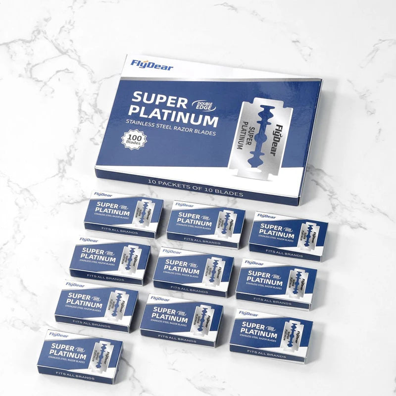 Karton mit 10 Packungen von Super Platinum Edelstahlrasierklingen der Marke FlyDear