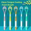 Cinq nettoyants pour la langue en silicone de couleur rose, jaune, orange, bleu et vert sur fond bleu sarcelle.