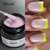 Gel d'extension de ongles Jillnails, couleur rose avec pointe jaune, appliqué sur un doigt.