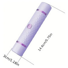 Rasoir électrique violet avec corps texturé et bouton d'alimentation, vue de côté.