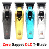 Vier Versionen eines Zero Gapped DLC T-Blade Haartrimmers in Schwarz, Gold, Blau und Weiß.