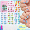 Colección de 120 uñas postizas prensables en varios colores y diseños, mostradas en una caja rosa.