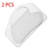 Deux outils gua sha en acier inoxydable en forme de cœur dans une boîte en plastique transparent.