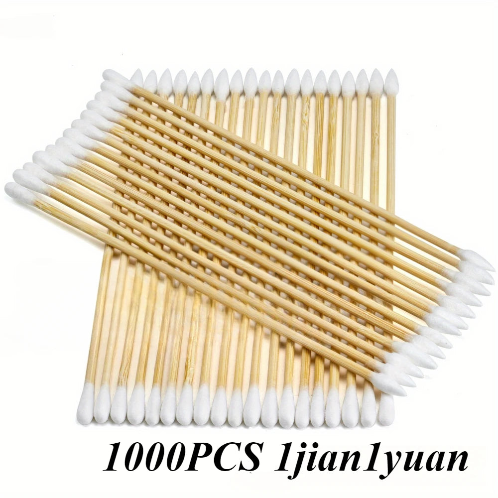 A fan arrangement of 1000 precision wooden cotton swabs with white tips.
