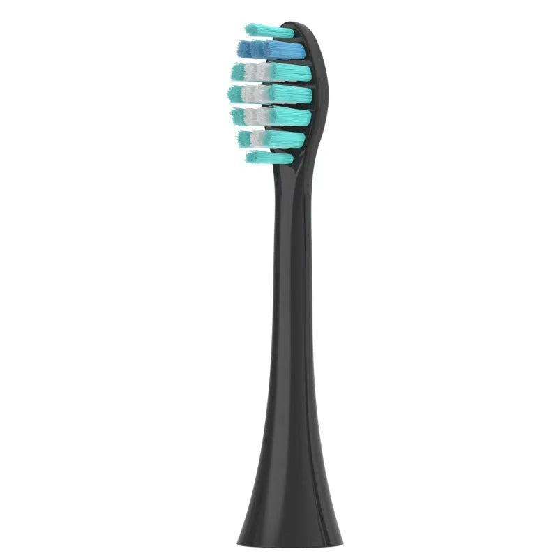 Cepillo eléctrico negro con múltiples cerdas de reemplazo en tonos azul claro y verde.