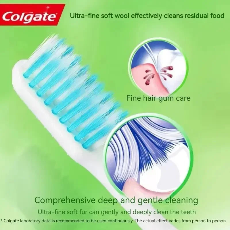 Une brosse à dents blanche à poils bleus à côté d'une vue agrandie de soins pour la gencive et les cheveux fins.