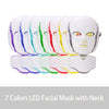 Un set de siete mascarillas faciales LED de colores con los cuellos mostrados uno al lado del otro.