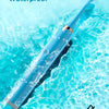 Cepillo eléctrico ultrasónico azul flotando en agua clara, demostrando protección impermeable IPX7.