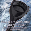 Primer plano de un afeitador manual negro lavable para uso húmedo/seco flotando en agua.