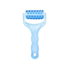 Klares Plastik-Handgriff-Muskelrolle mit blauen strukturierten Silikonspitzen für Massage und Durchblutung.
