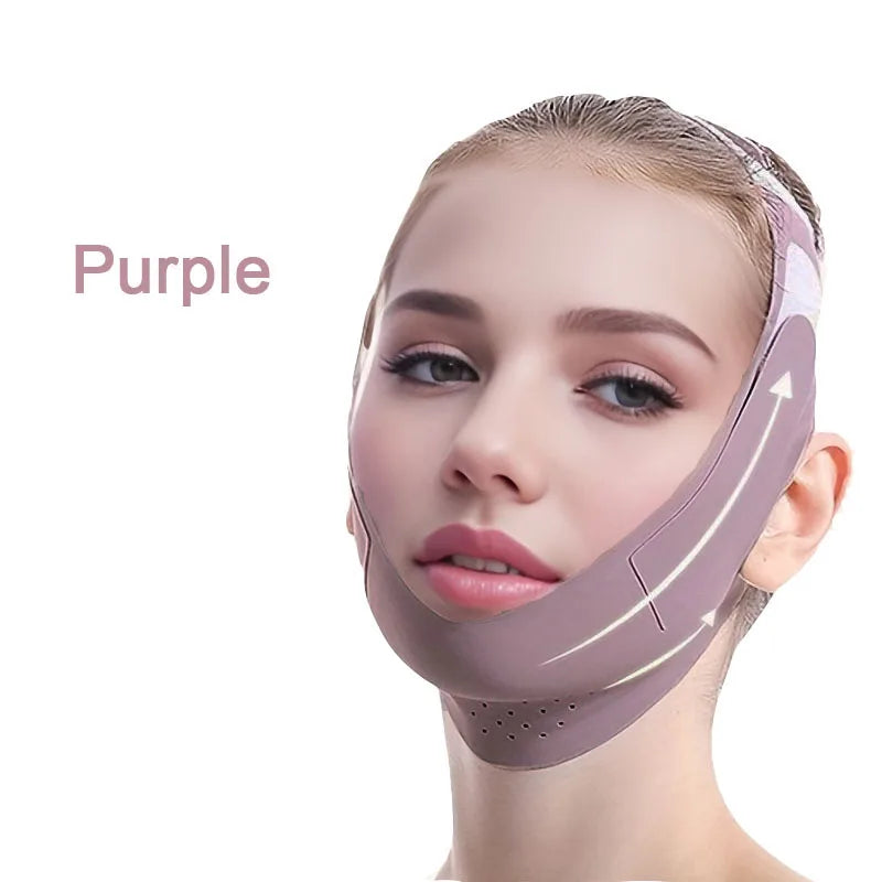 Lila V-Linien-Gesichts-Lift-Verband auf dem Gesicht eines Models.