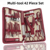 Set de herramientas multiuso de 42 piezas, incluyendo cortacutículas y herramientas de manicura, en una bolsa roja.