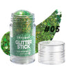 Un pot en verre de bâton de paillettes Fit Colors #05 à côté d'un récipient transparent vide.