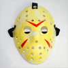Masque de hockey jaune avec trous et marquages rouges pour un thème Freddy