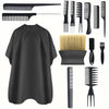 Cape de coiffure noire professionnelle et ensemble de peignes et brosses.