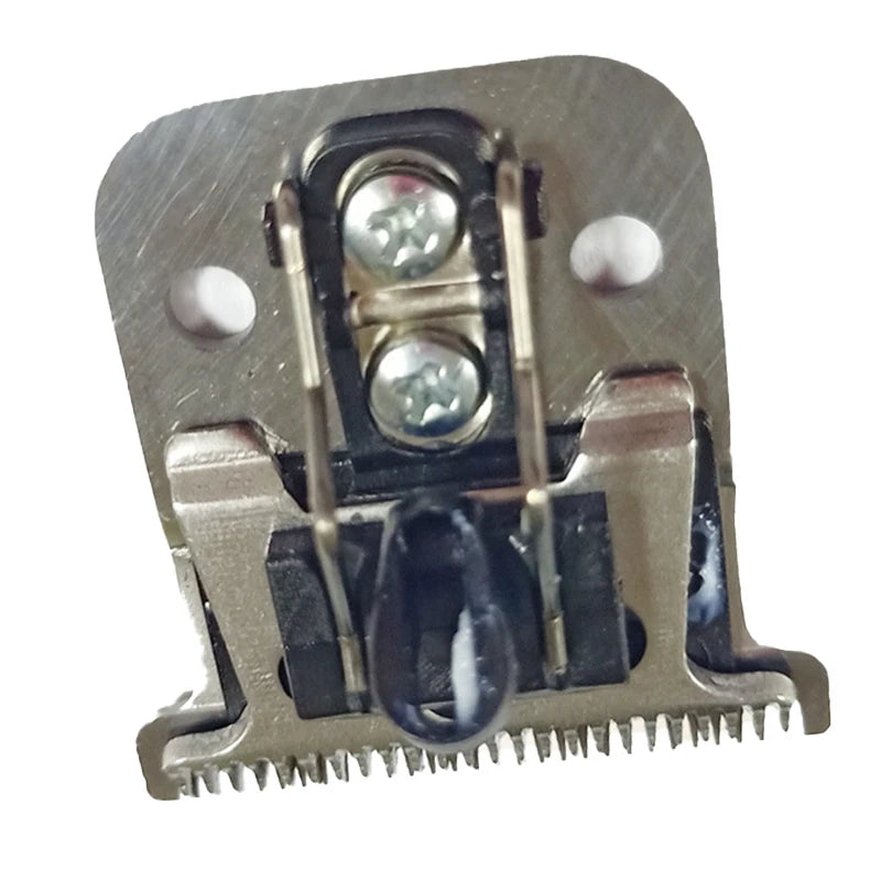 Replacement blade set for Andis D7/D8 hair clipper featuring a metal housing and multiple blades.