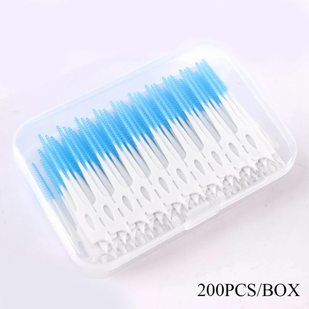 Una caja con 200 limpiadores de hilo dental de silicona para la higiene oral