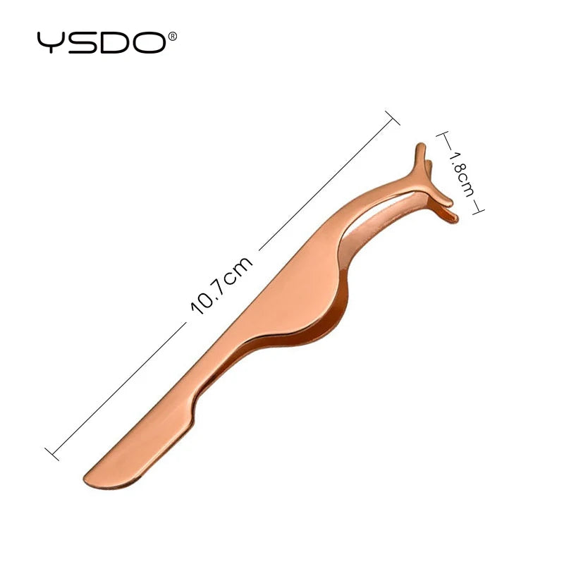 A close-up view of a rose gold stainless steel eyelash tweezers with a 1.8 cm tip and a total length of 10.7 cm.