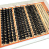 Boîte de clusters de cils pointus DIY pour extensions de salon, montrant divers styles et longueurs.