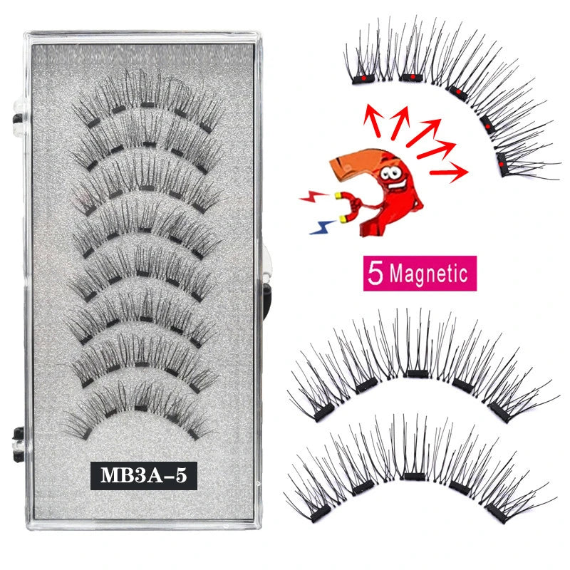 A set of 5 magnetic false eyelashes shown with a packaging box and individual lashes.