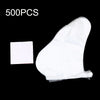 Chaussette hydratante jetable blanche pour les pieds sur fond noir