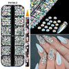 Un set de perles et outils pour le nail art en résine, incluant une boîte de rangement et des outils d'application.