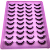 Un plateau en plastique contenant un ensemble de faux cils de renard naturels.
