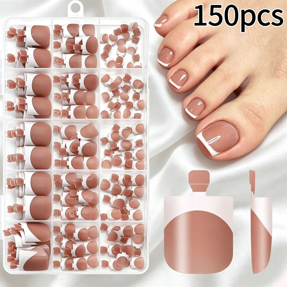 Una caja de 150 uñas postizas de acrílico en color rosa nude junto a una mano que muestra las uñas.