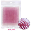 Un paquet de brosses pour nettoyer et prolonger les cils, rose vif.