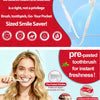 Une brosse à dents pré-dosée blanche et un cure-dents en queue sont montrés à côté d'une femme souriante.