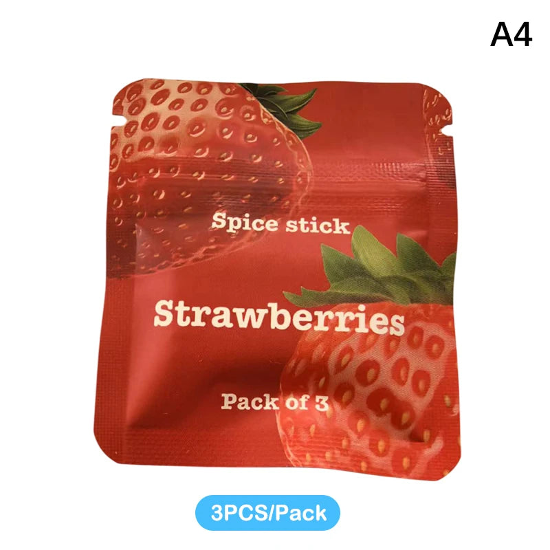 Un paquet de trois bâtons de goût de fraise pour un inhalateur d'huile essentielle