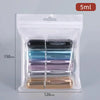 Sachet en plastique transparent contenant six flacons de parfum rechargeables avec pompes vaporisatrices portables de différe