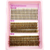 Un plateau rose contenant diverses extensions de cils DIY, y compris des pointes et différentes longueurs comme 100D et 120D.