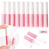 Un ensemble de 10 tubes de colle à ongles dans un emballage rose et blanc sont présentés en ligne et individuellement.