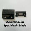 لقطة مقربة لشفرة رقيقة خاصة من نوع SK/Gamma/JRL لقص شعر كهربائي دقيق.