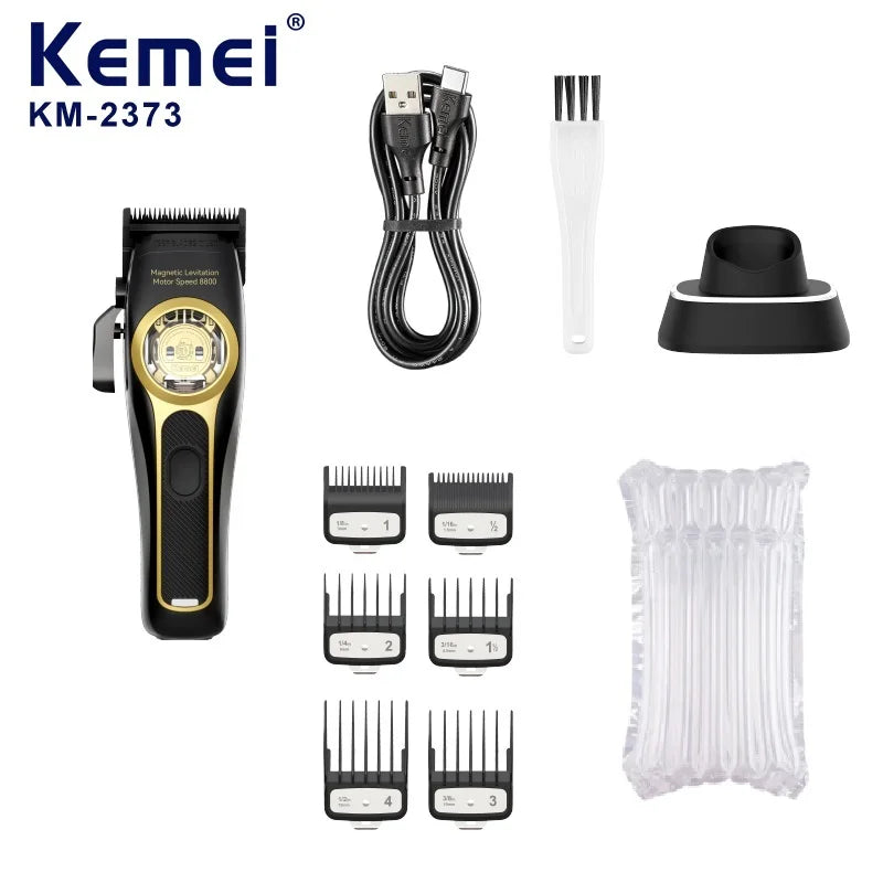 Set professioneller magnetischer Haarschneider mit Gerät, Ladegerät und Ersatzkämme.