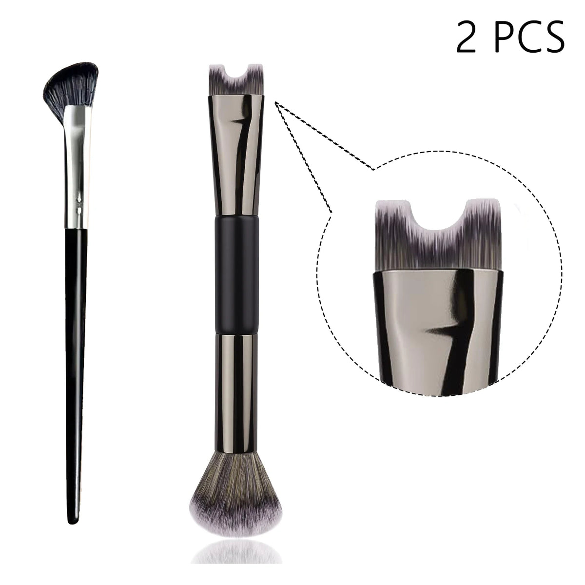 Un juego de dos brochas de maquillaje en forma de U con mangos negros y plateados.
