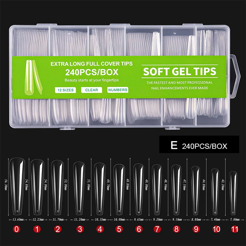 Boîte en plastique transparent contenant 240 tips de ongles en gel souple et allongés de différentes tailles et quantités.