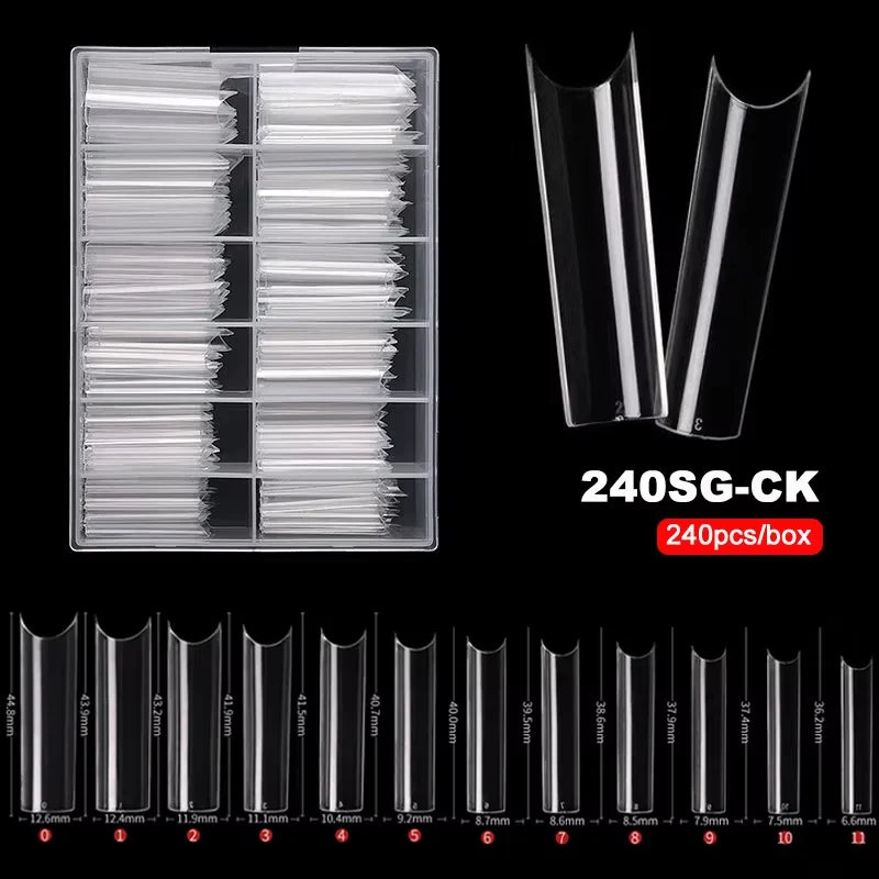 Une boîte de 240 pointes à ongles acryliques en forme de C extra longues 240S-CK, présentées dans un plateau en plastique.