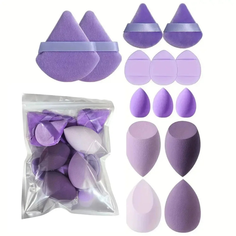 Un ensemble de tampons de maquillage et d'éponges poudrées de différentes formes et tailles.