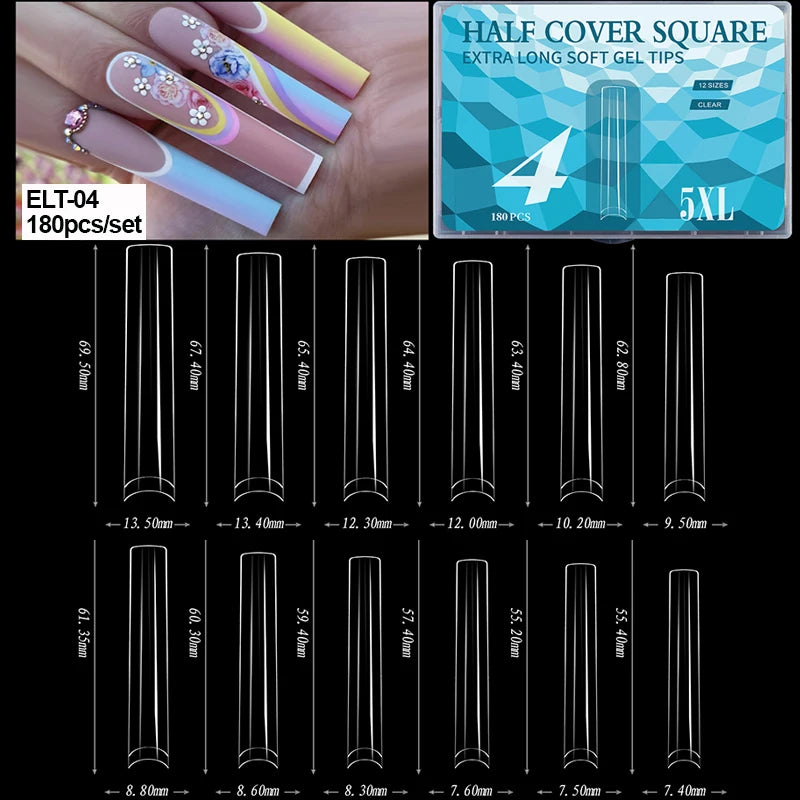 Diverses extrémités de gel souple extra longues de différentes tailles et formes sont présentées sur une main.