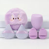 Un set de poudres légères brodées violet et lavande avec un visage de lapin.